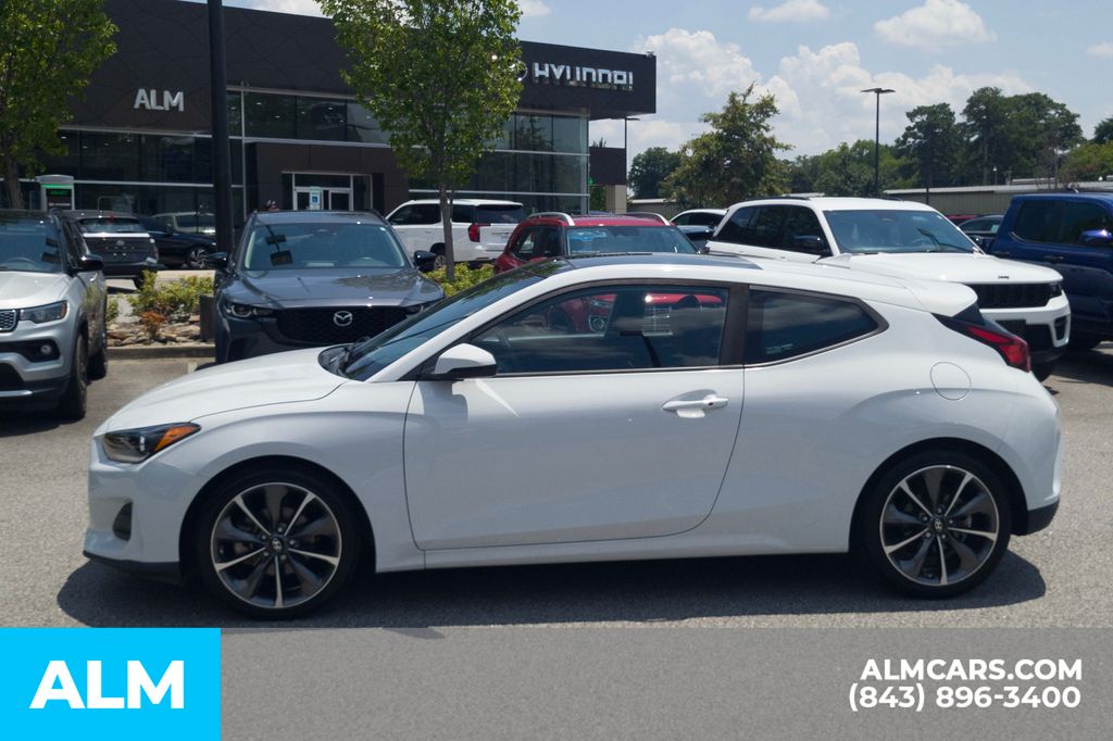 Used 2019 White Hyundai 2.0 Premium image 10