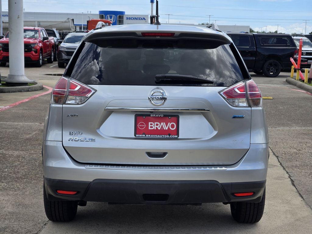 2014 Nissan Rogue SL Silver at South Houston Nissan