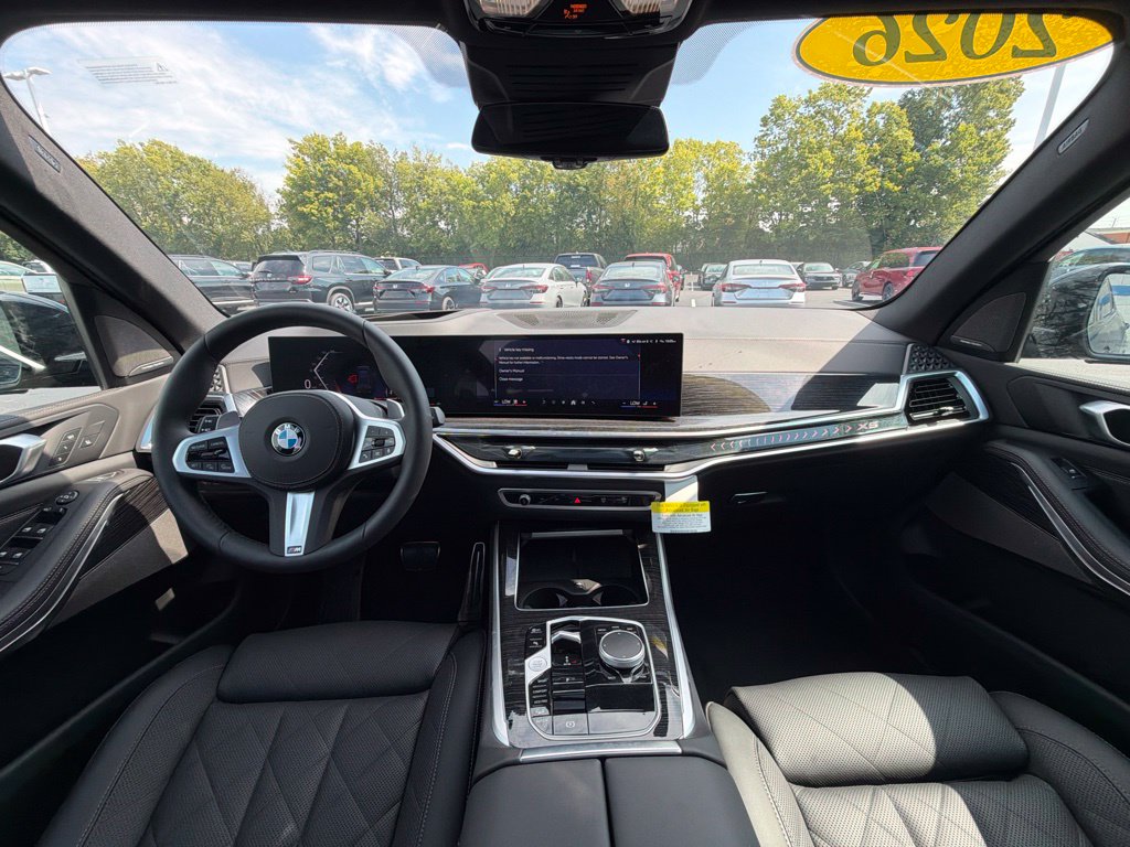 Thumbnail: 2026 BMW X5 - 12