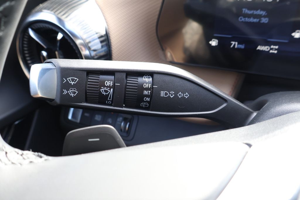 Thumbnail: 2026 Chevrolet Equinox - 24