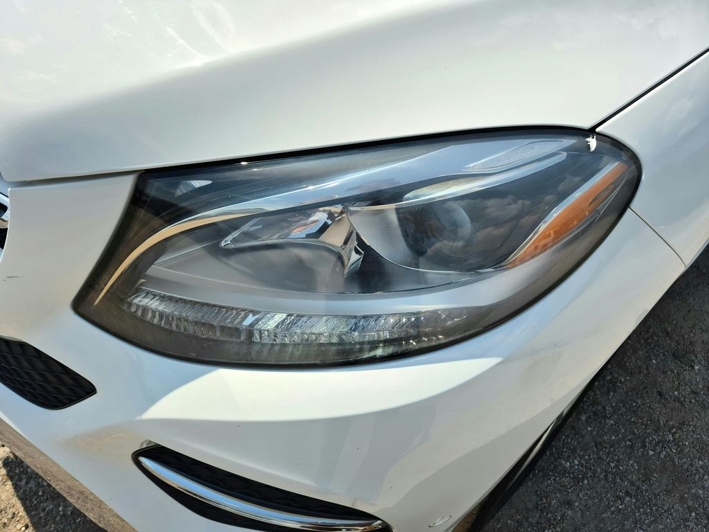2019 Mercedes-Benz GLE GLE 400 White at Central Houston Nissan