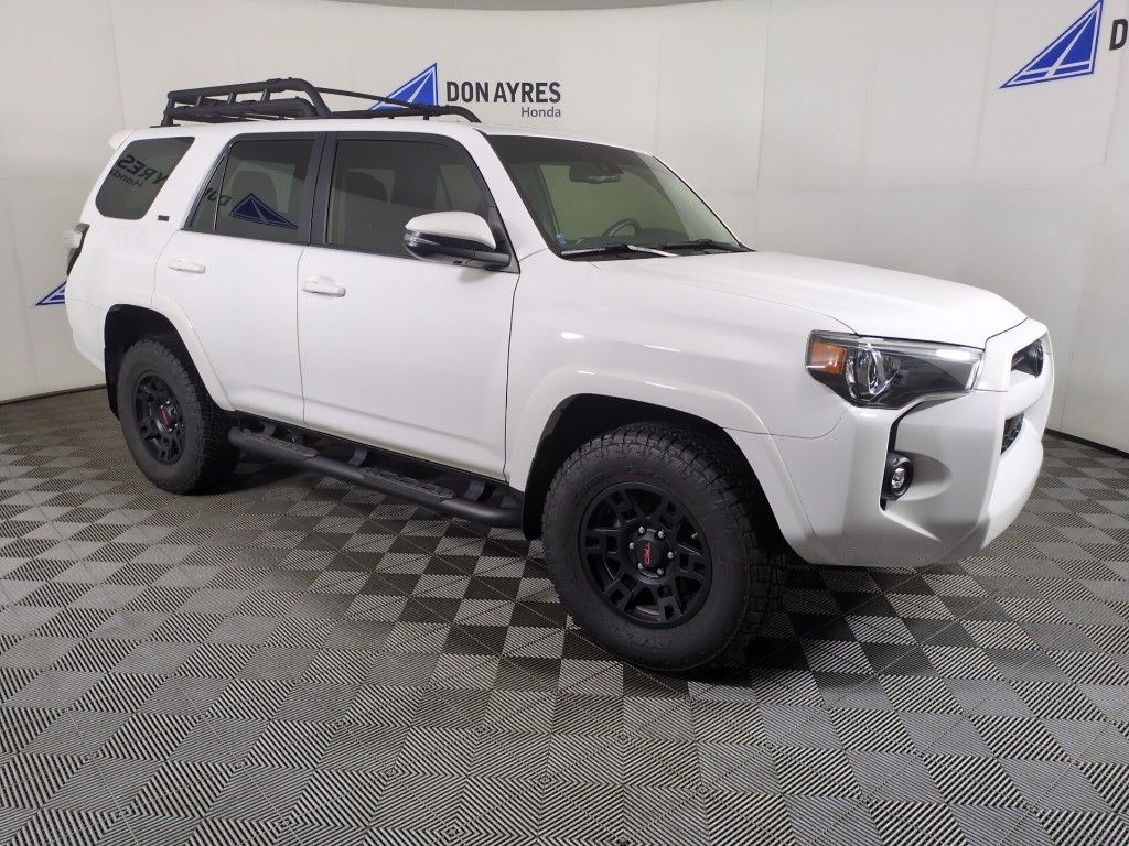 Image 7 of 2021 Toyota 4Runner SR5 Premium