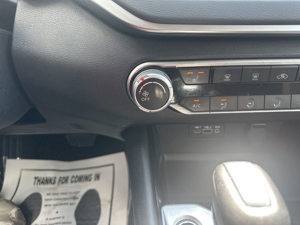 2022 Brilliant Silver Metallic Nissan Altima 2.5 SV FWD Sedan