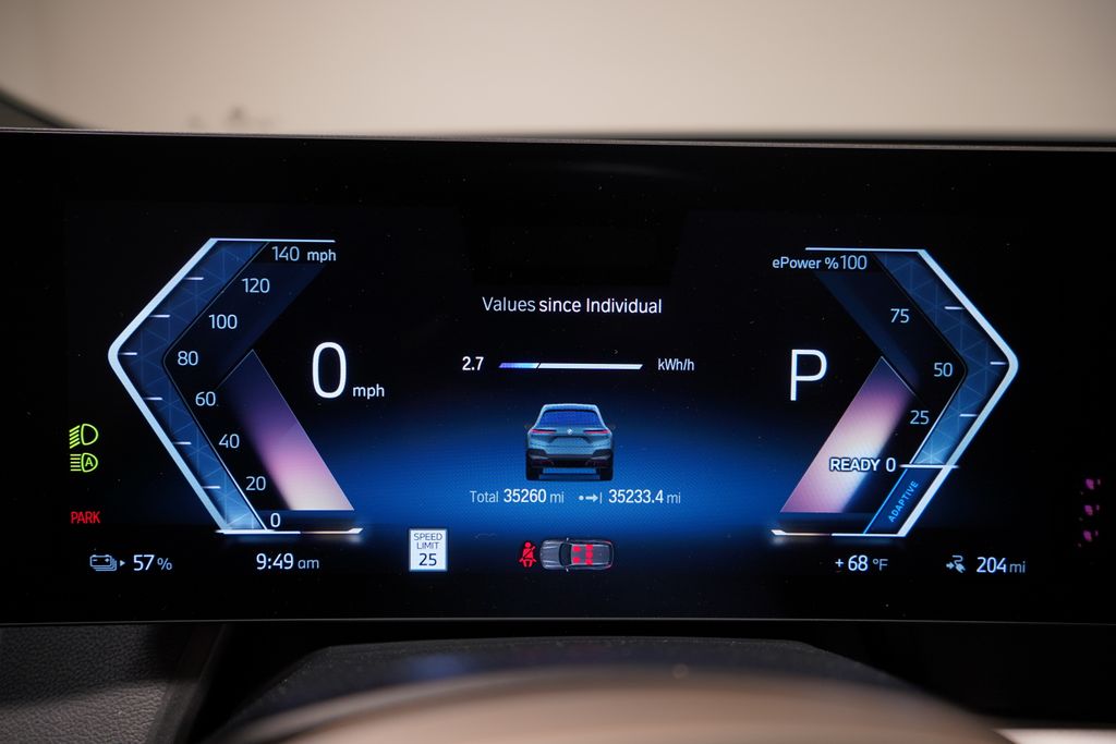 Thumbnail: 2023 BMW iX - 21