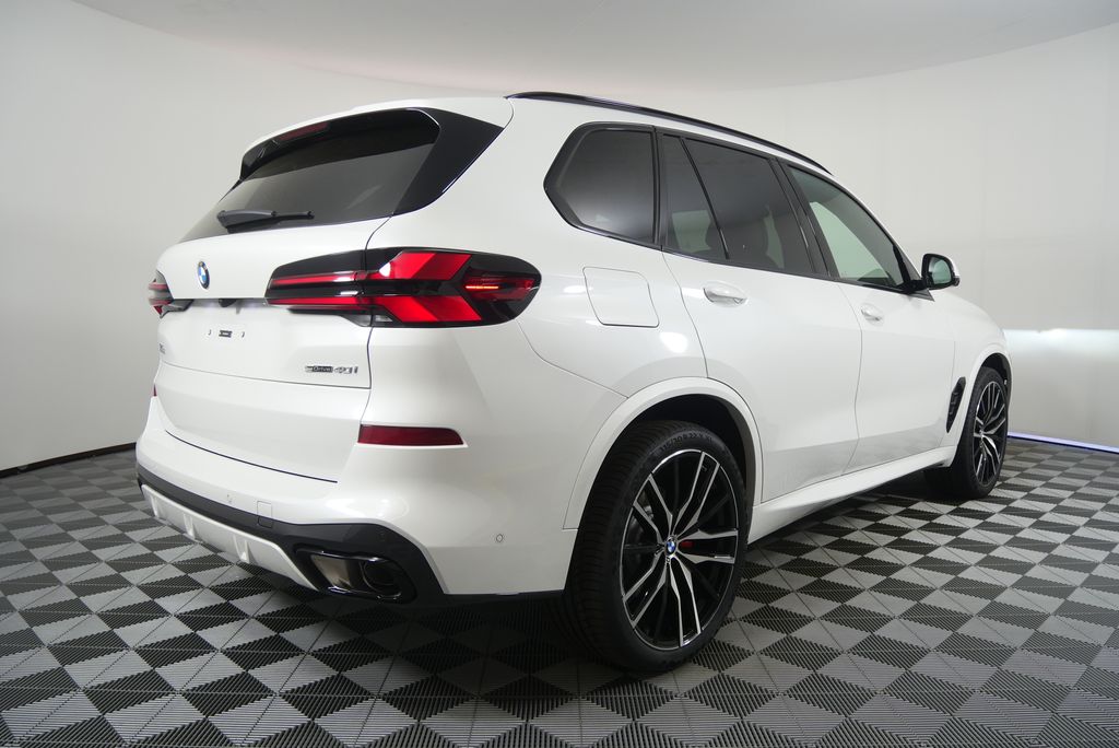 Thumbnail: 2026 BMW X5 - 3