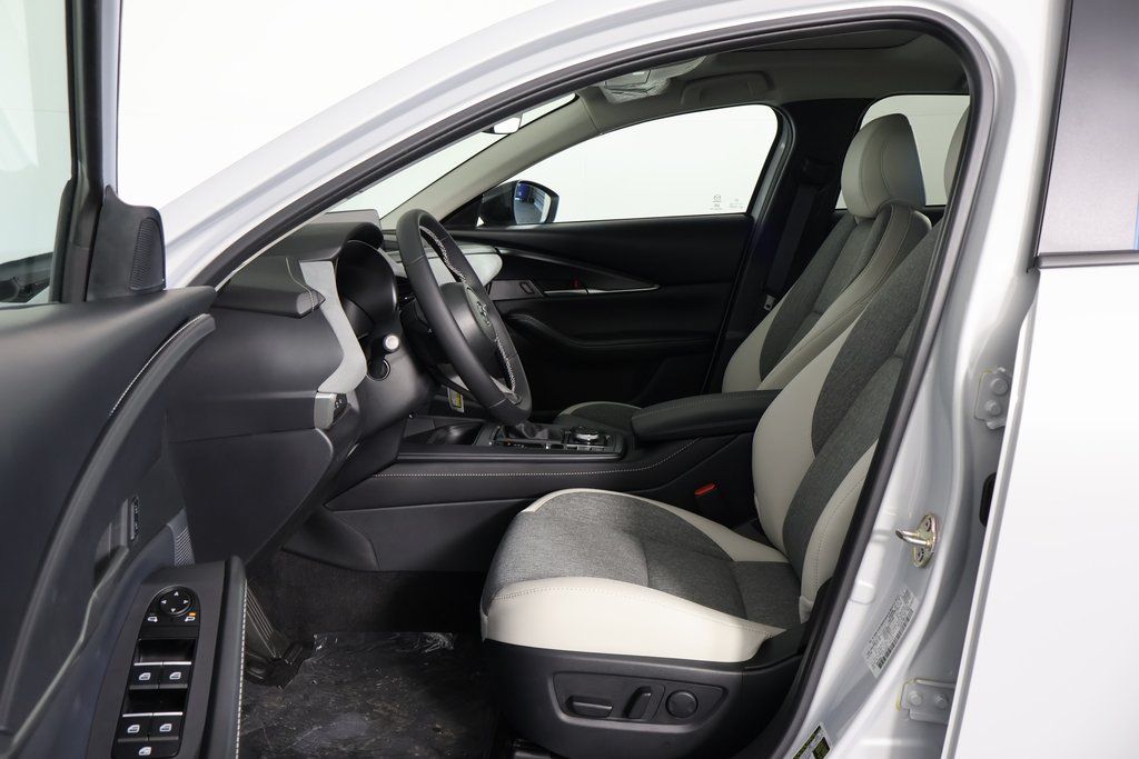 Thumbnail: 2026 Mazda CX-30 - 5