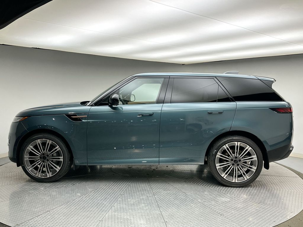 Thumbnail: 2026 Land Rover Range Rover Sport - 2