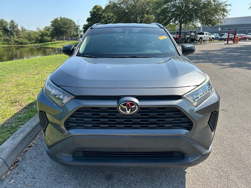 2021 Toyota RAV4 LE 8
