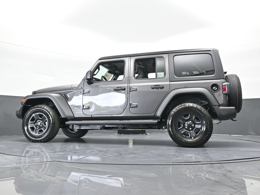New 2026 Granite Crystal Metallic Clearcoat Jeep Sport image 50
