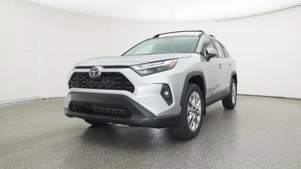 Thumbnail: 2025 Toyota RAV4 - 21