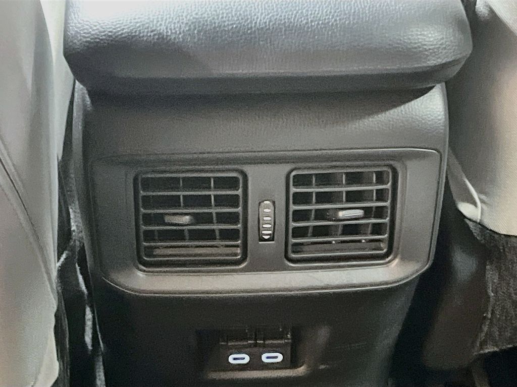 Used 2025 Silver Sky Metallic Toyota XLE image 24