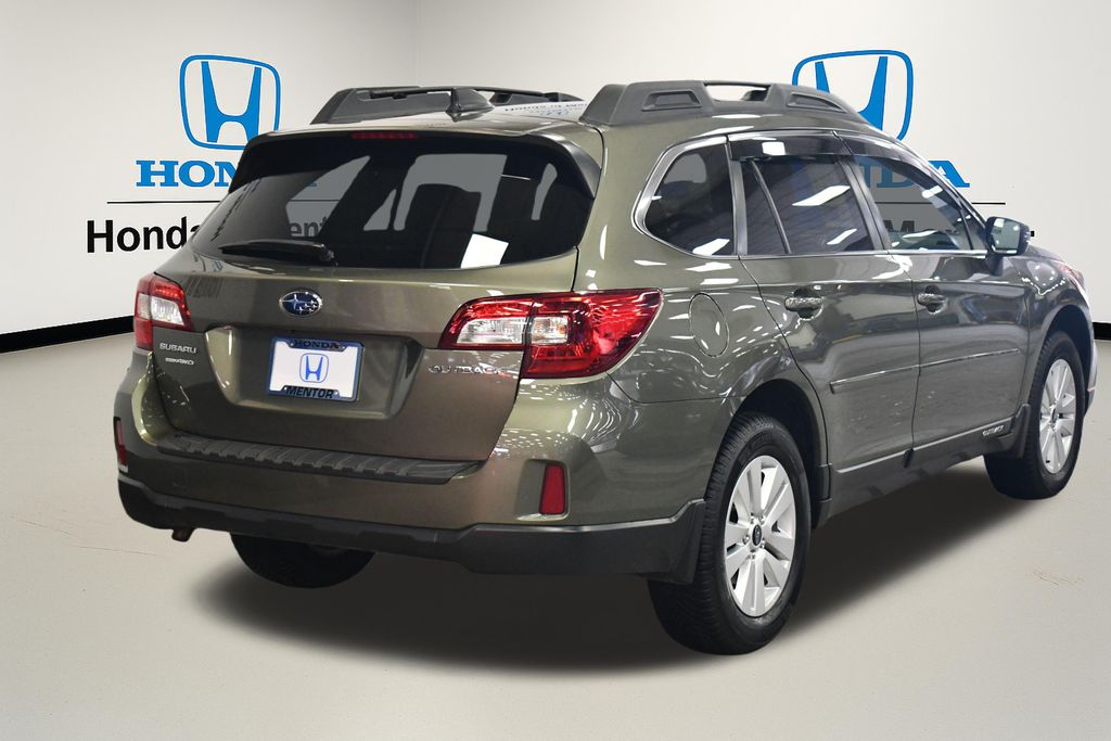 Thumbnail: 2016 Subaru Outback - 8