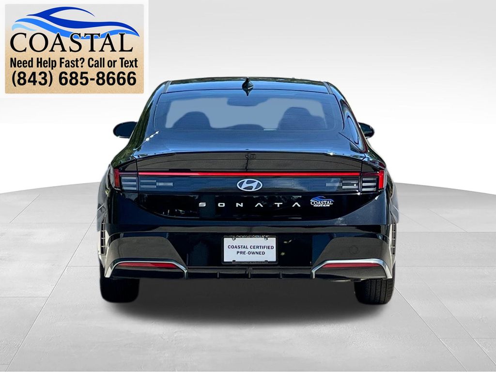 2025 Hyundai Sonata SEL Black at Matthews Motors of Wilmington