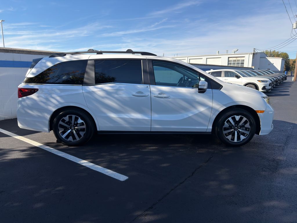 Thumbnail: 2026 Honda Odyssey - 6