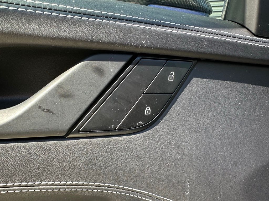 Thumbnail: 2024 Porsche 911 - 20