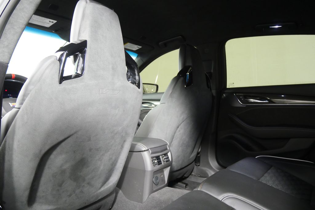 Thumbnail: 2023 Cadillac CT5 - 18