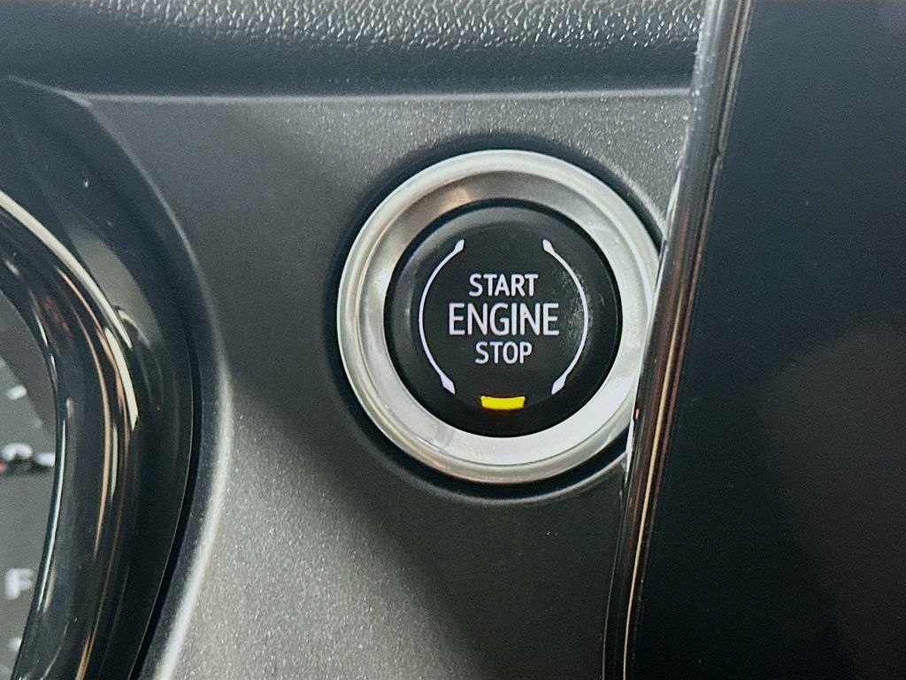 Used 2023 Black Chevrolet RS image 28