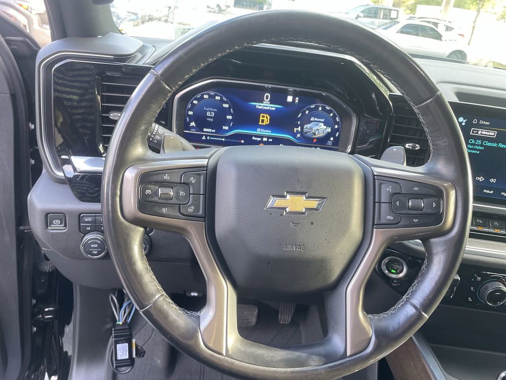 2022 Chevrolet Silverado 1500 High Country - Photo 17