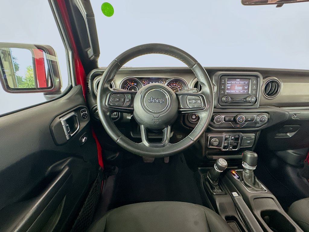 Thumbnail: 2020 Jeep Gladiator - 21