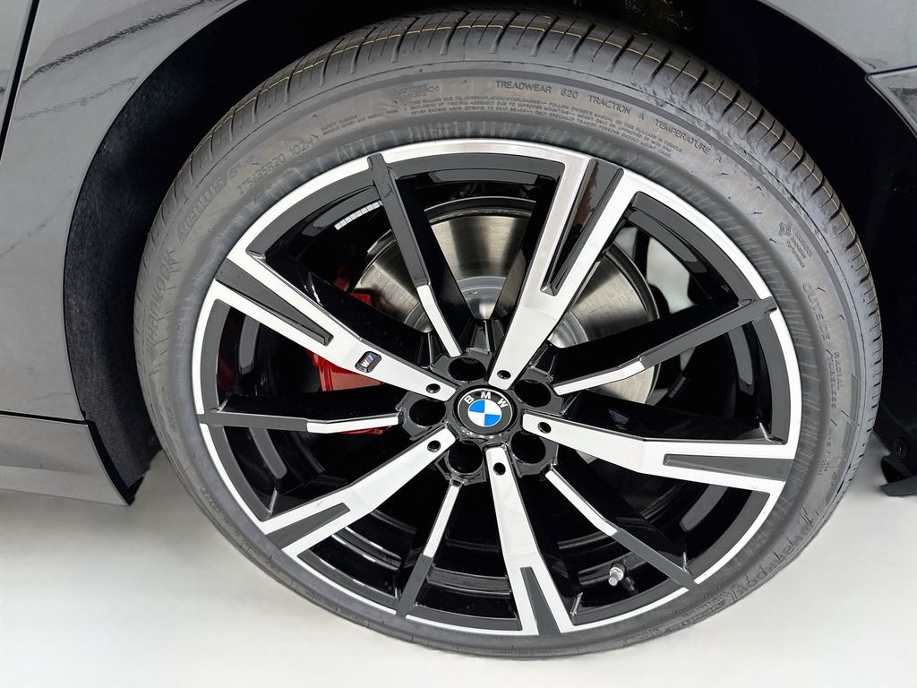 Thumbnail: 2027 BMW 5 Series - 30