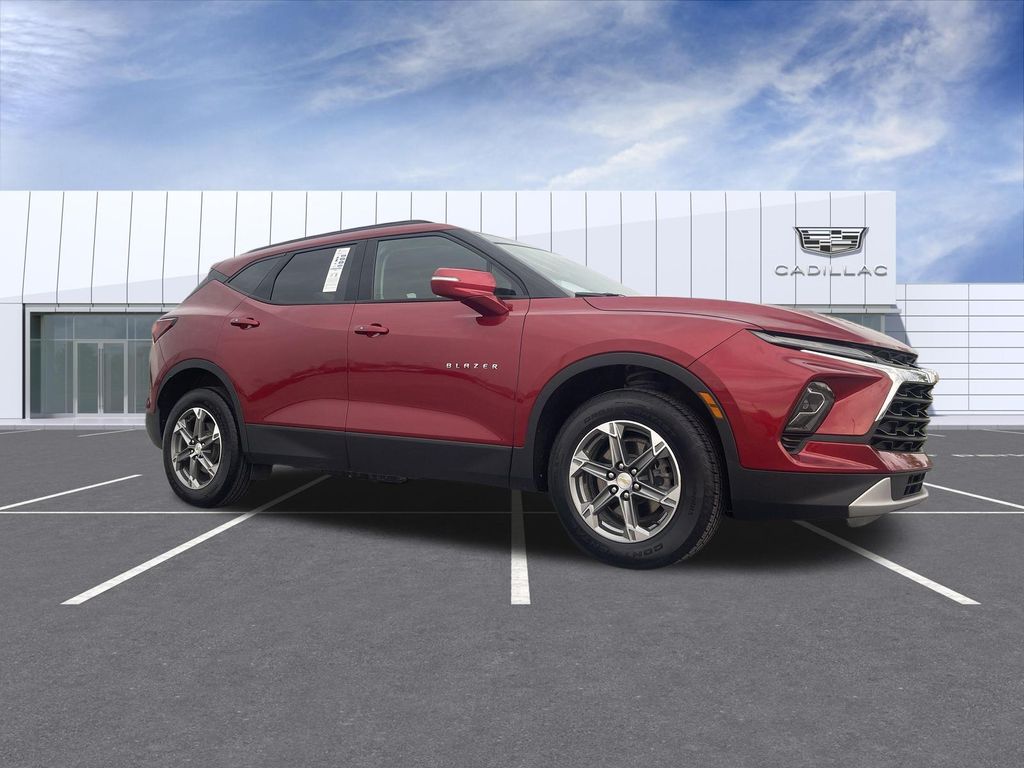 Radiant Red Tintcoat 2024 Chevrolet Blazer SUV / Crossover Front-Wheel Drive 9-Speed Automatic Overdrive