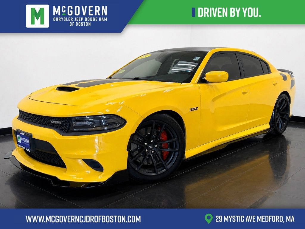 Yellow Jacket Clearcoat 2017 Dodge Charger Sedan Rear-Wheel Drive 8-Speed Automatic