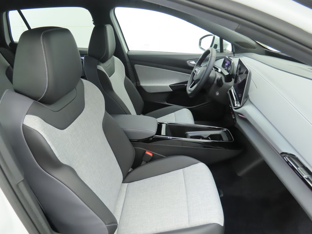 Thumbnail: 2025 Volkswagen ID.4 - 21