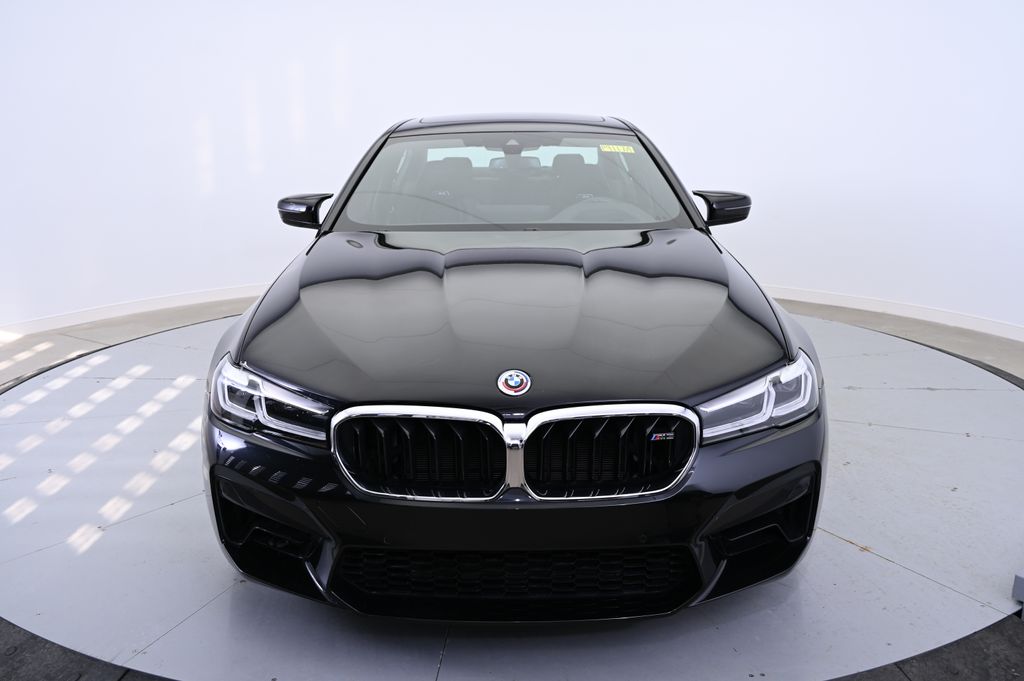 2022 BMW M5 Base 10