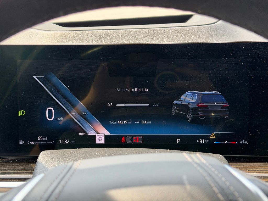 2024 BMW X7 xDrive40i