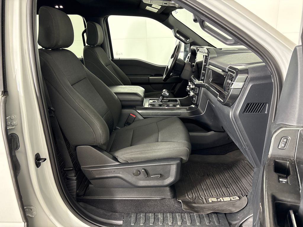 Certified Used 2023  Ford XL image 7