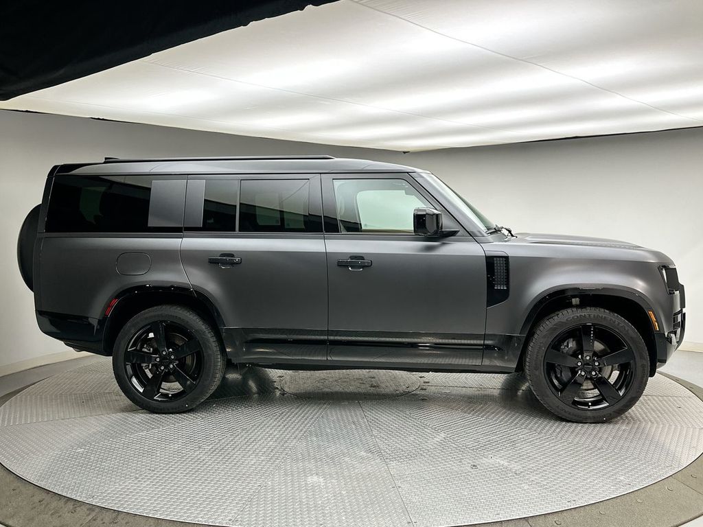 Thumbnail: 2026 Land Rover Defender - 14