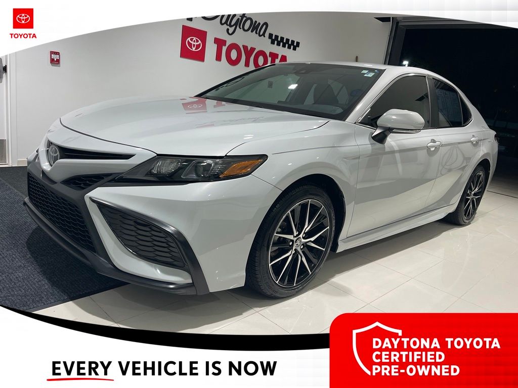 2024 Toyota Camry SE - Photo 12