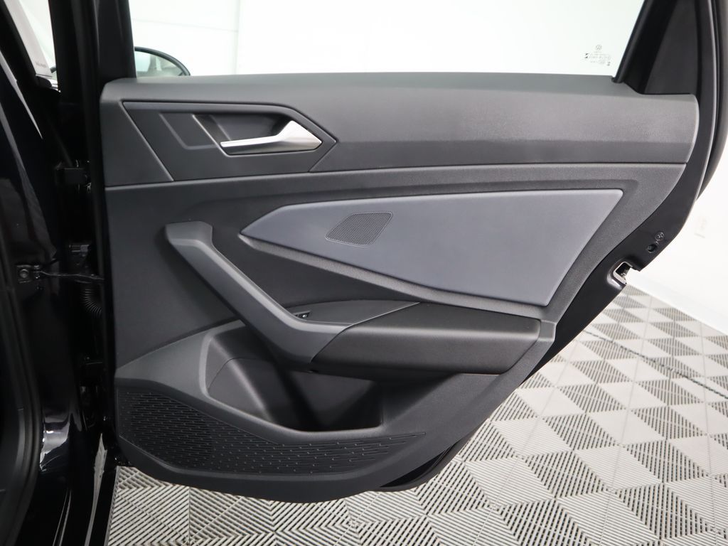 Thumbnail: 2026 Volkswagen Jetta - 27