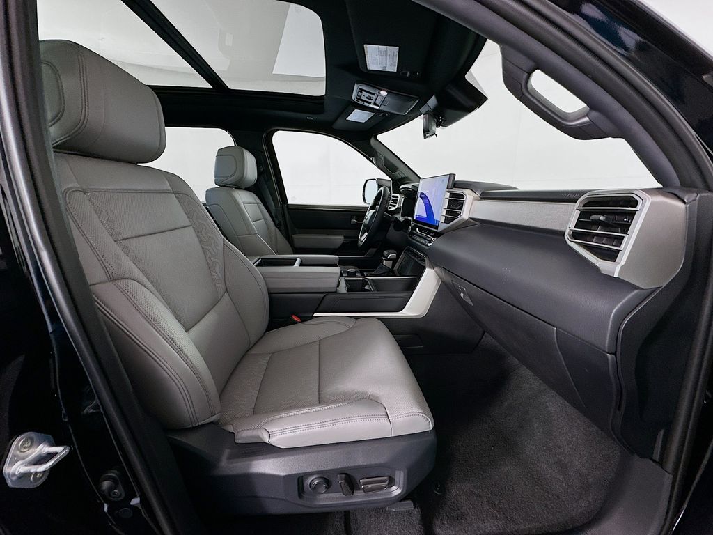2025 Toyota Tundra Limited 29