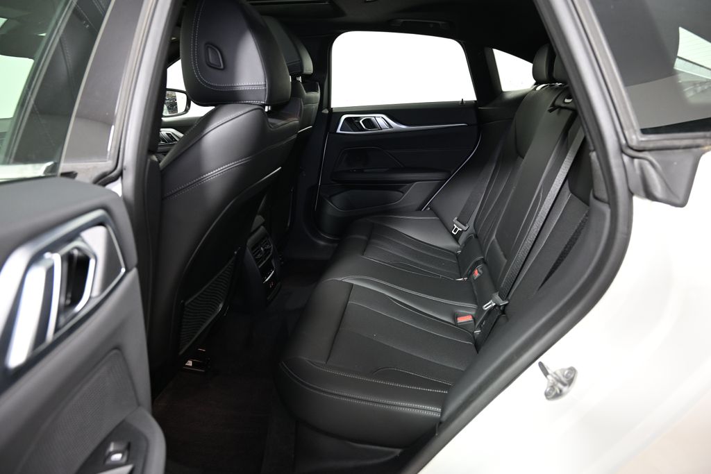 Thumbnail: 2023 BMW 4 Series - 24