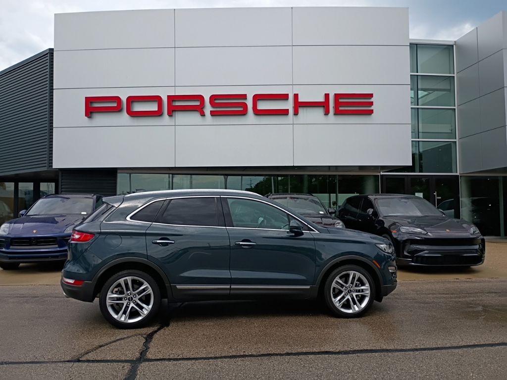 2019 Lincoln MKC photo 1