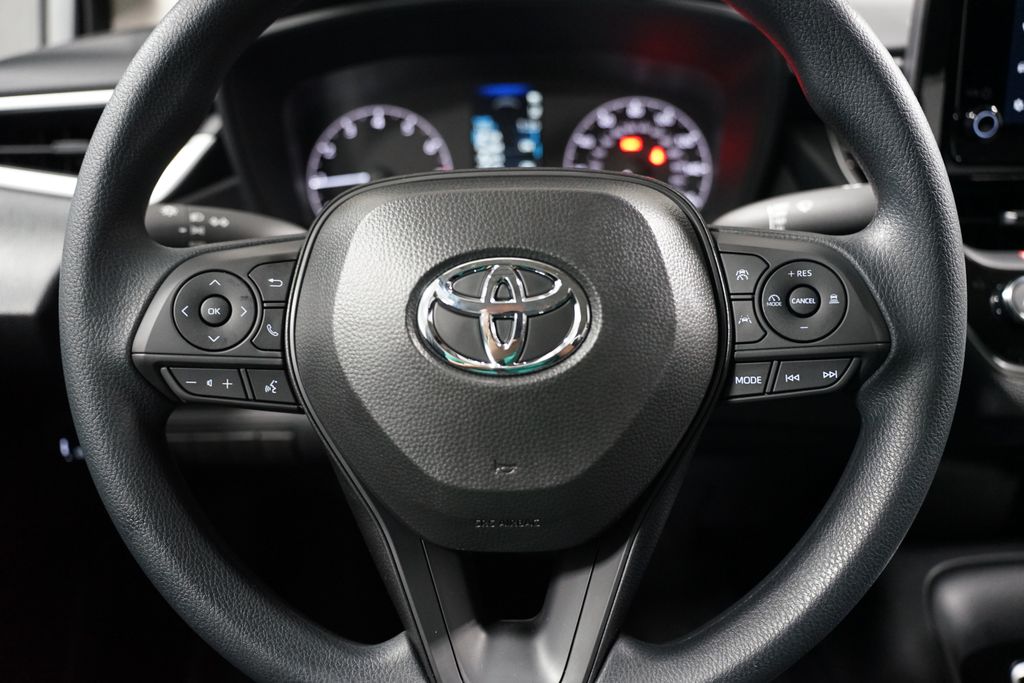 Thumbnail: 2025 Toyota Corolla - 12