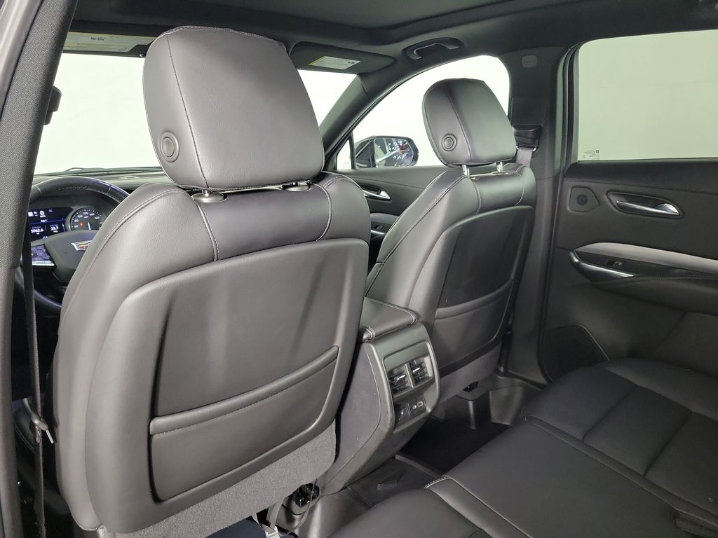 2021 Cadillac XT4 Premium Luxury - 11