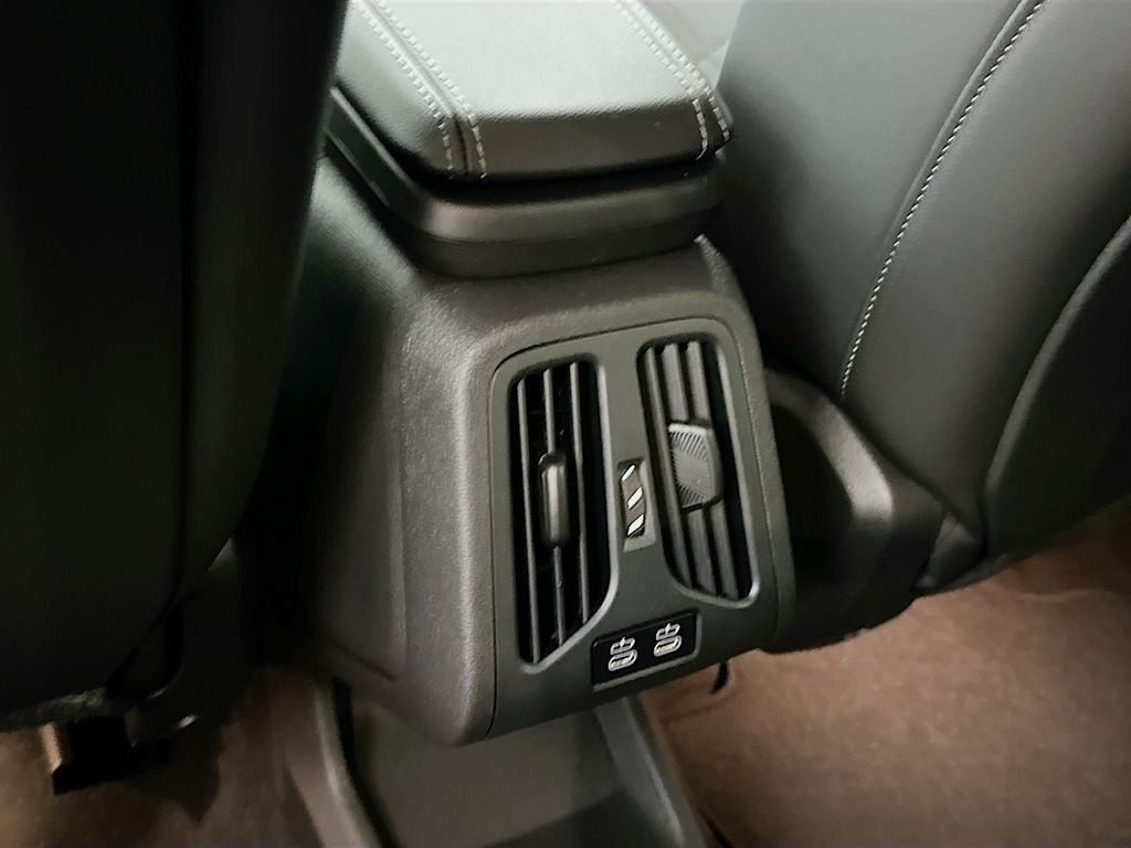 Thumbnail: 2026 BMW X2 - 18