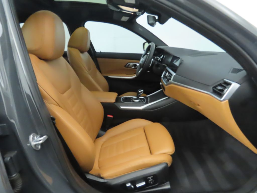 Thumbnail: 2020 BMW 3 Series - 21