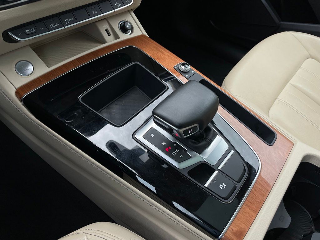 Thumbnail: 2021 Audi Q5 - 20