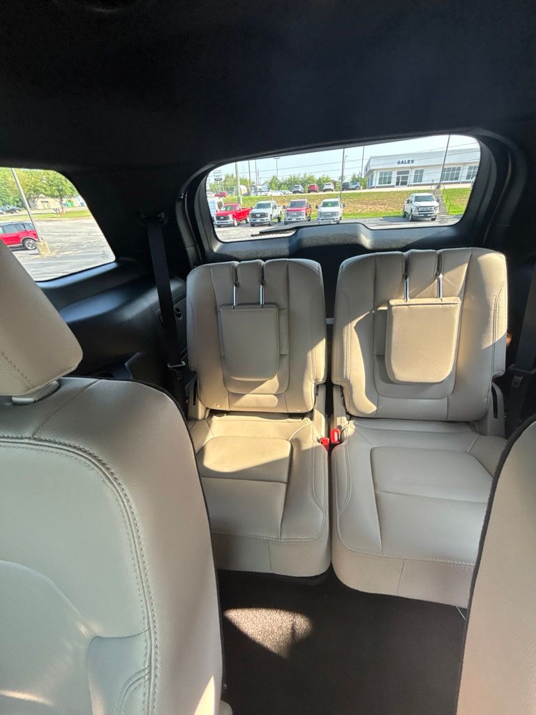 FordExplorer13