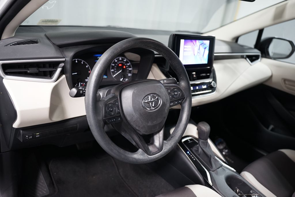 2023 Toyota Corolla LE 7