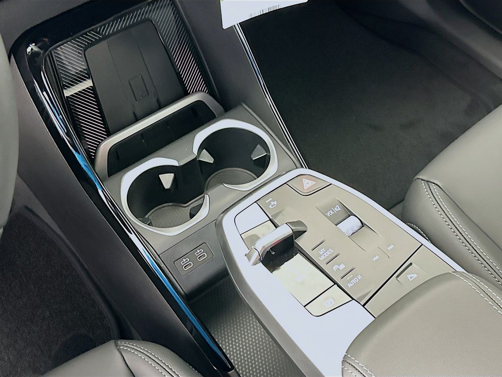 Thumbnail: 2026 BMW X1 - 15