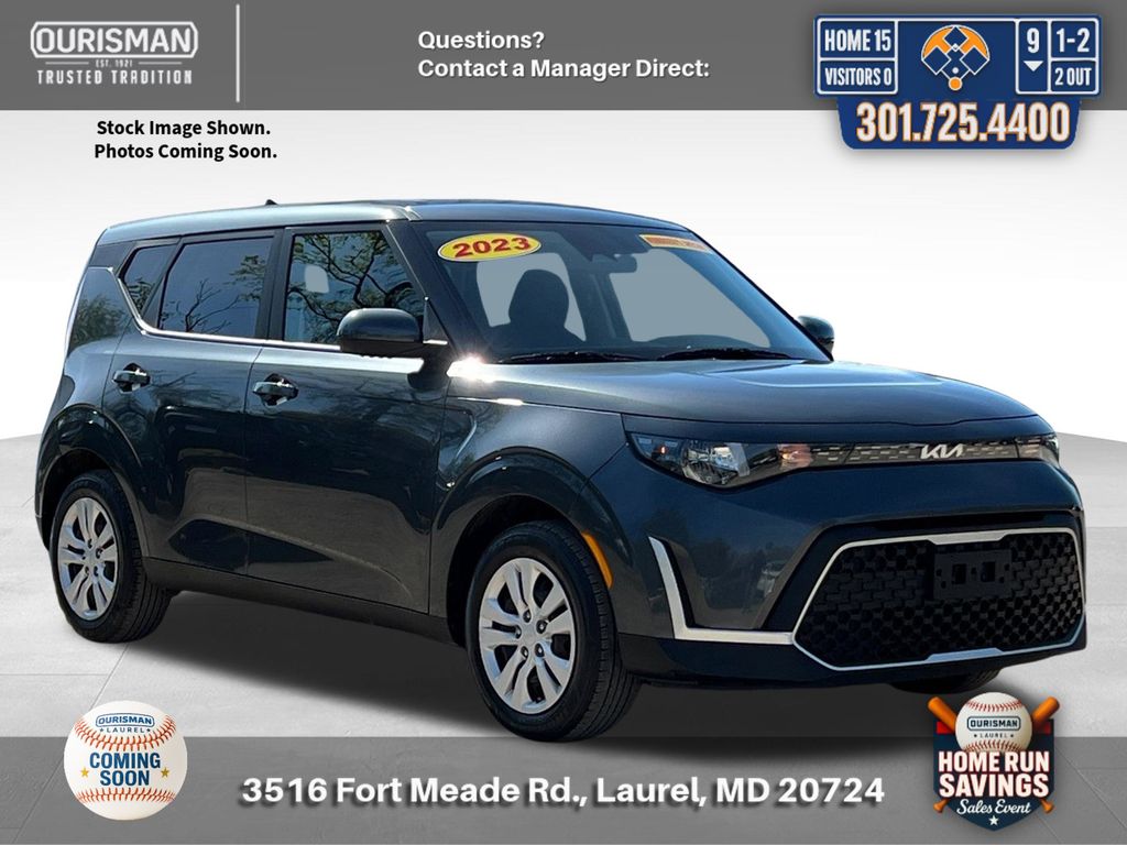 Gravity Gray 2023 Kia Soul LX FWD SUV / Crossover Front-Wheel Drive Continuously Variable Transmission