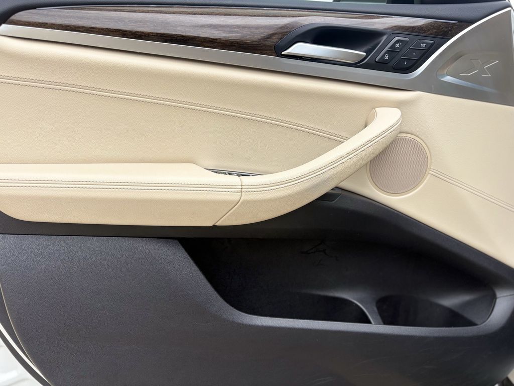 2019 BMW X3 sDrive30i - 9