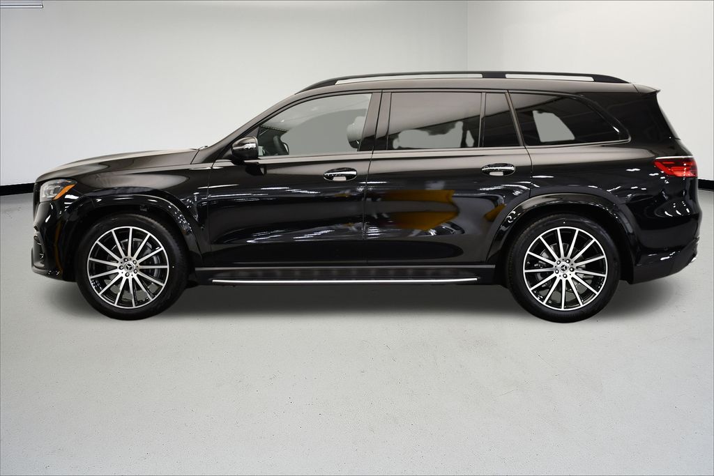 Thumbnail: 2026 Mercedes-Benz GLS - 2