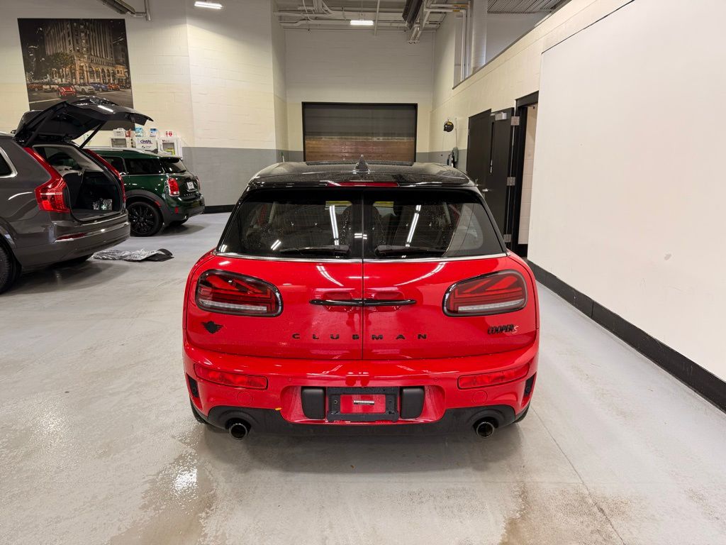 Thumbnail: 2023 MINI Cooper Clubman - 4