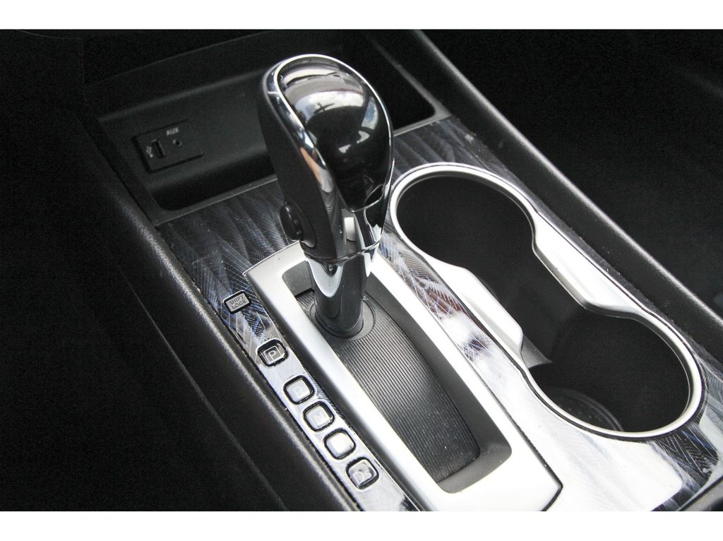 2016 Nissan Altima 2.5 SL Black at Mac Haik CDJR North Houston