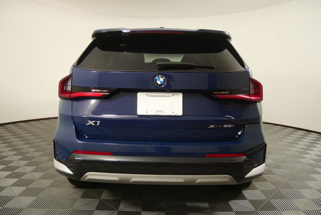 Thumbnail: 2026 BMW X1 - 4